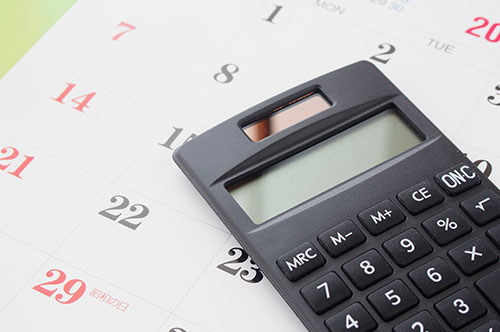 債務整理（任意整理）の期間は？ ブラックリストへの影響も解説