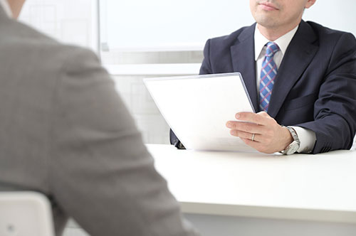 前科があると就職は難しい？ 前科がおよぼす経歴への影響を解説