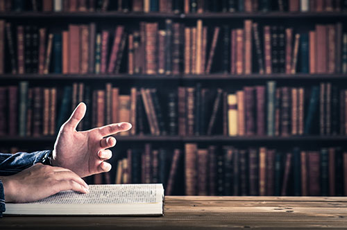 相続手続きの代行はどの専門家に依頼すべき？ 得意分野・選び方