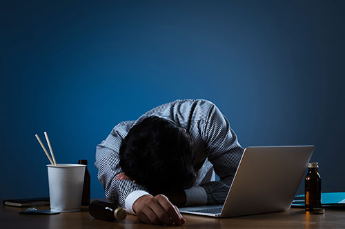 労働基準法上の労働時間規制。 「適用除外」になるケースを弁護...