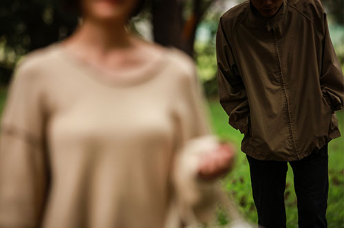 令和3年（2021年）成立｜改正ストーカー規制法ではGPS悪用も規制対象