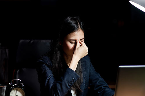 管理職は残業代を請求できない？ 違法性の判断や請求方法について解説