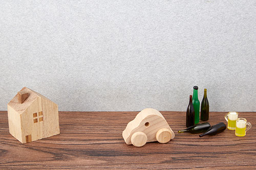 私生活での飲酒運転を理由に懲戒解雇やクビは認められる？