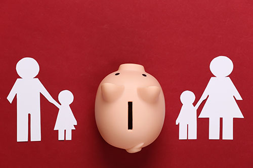 離婚慰謝料と養育費は別のもの？ 離婚時に請求する方法と注意点