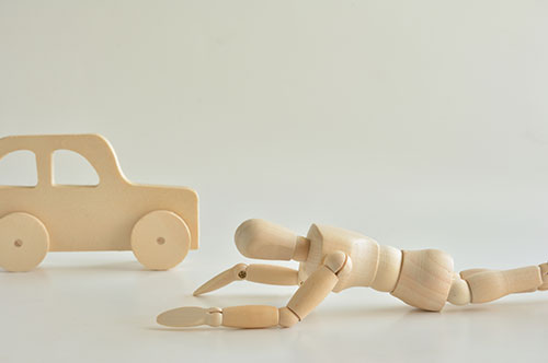 加害者が複数いる場合は共同不法行為責任？ 実際の裁判例と損害賠償請求