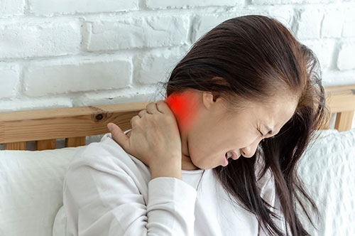 事故によるむちうちで仕事を休んだとき、「休業損害」を請求する方法