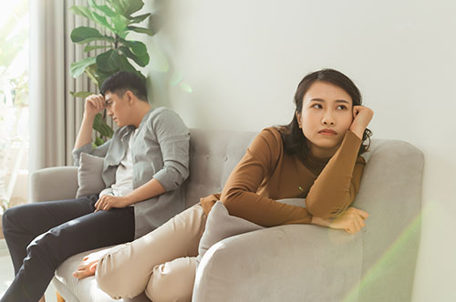 性格の不一致による離婚のカギは「解決金」？ メリットや慰謝料...