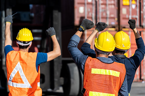 ストライキ（争議行為）をした従業員の解雇は認められるのか