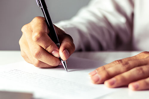 刑事事件の示談｜流れ・タイミング・示談金の相場など