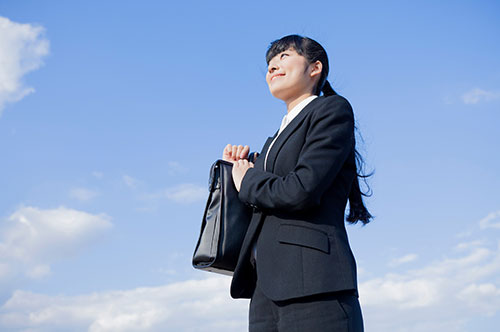 子どもが18歳で就職したら、養育費は支払う必要があるのか