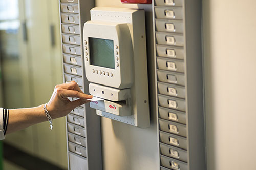 半日だけ休日出勤した場合に半日代休は取得できる？ 代休の考え方