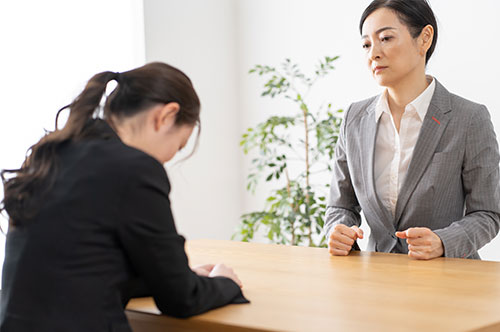 会社から「辞めてくれ」と言われたときの、法律的な対処法
