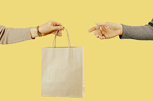 逮捕された人に差し入れしたい！ 場所・アイテム別マニュアル