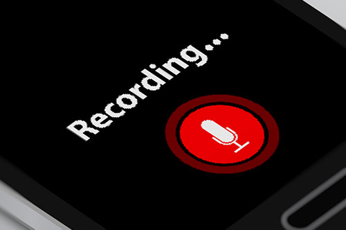 録音は離婚の証拠になる？ 証拠にならないケースと録音時のポイント
