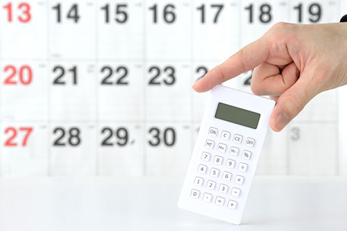 代休の場合は休日割増賃金が発生する？ 代休と割増賃金の関係