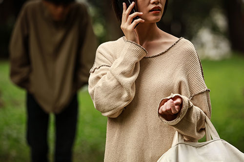 ストーカー行為をやめてほしい。誓約書に法的効力はある？