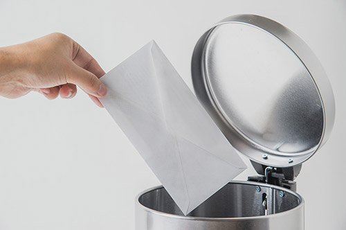 遺言書を勝手に破棄されてしまった場合の対処法を解説