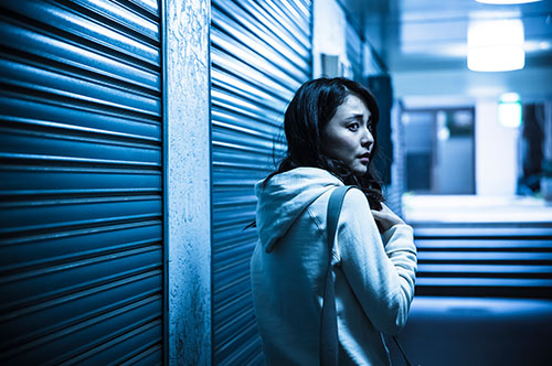 ストーカー被害は警察以外にどこで相談できる？ 弁護士ができる...