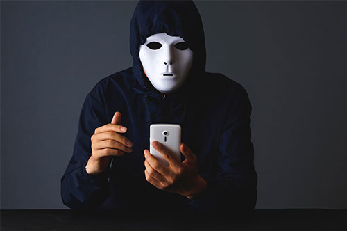 グルーミング行為とは｜子どもに性犯罪を犯す人間の手口や罪