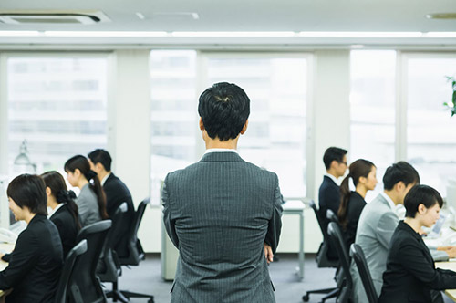 管理監督者と管理職の違い｜それぞれの特徴と共通点、裁判事例を解説