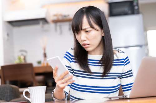 万引きすると後日電話が来て逮捕される？ 呼び出しは無視できる？
