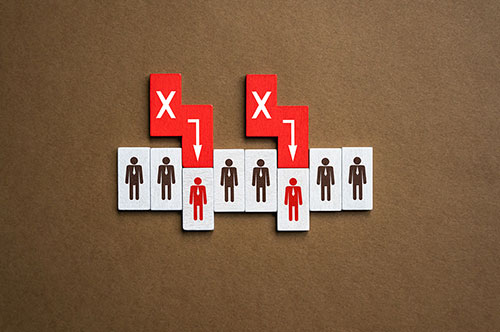 【企業向け】退職勧奨と解雇の違いとは？ 選択基準と注意点を解説