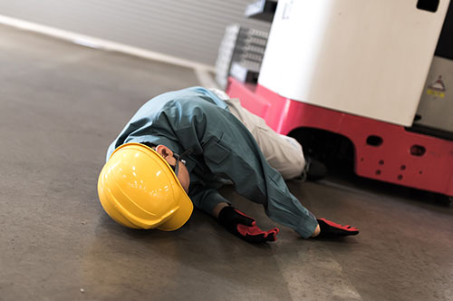 自分に過失がある労災事故で、会社を訴えることは可能？