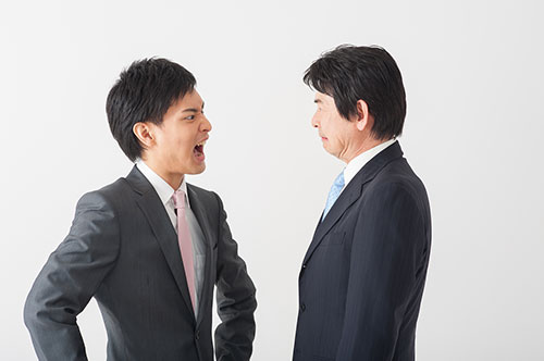 部下からの嫌がらせ（パワハラ）を解決したい！ 逆パワハラ対処法や認定要件とは