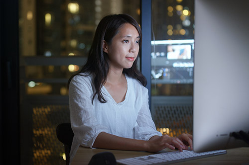 管理監督者にも労働時間・残業時間の上限規制はあるのか