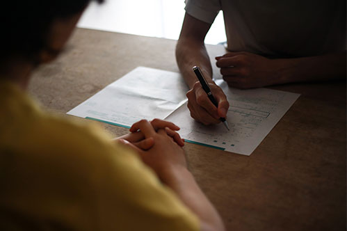 離婚手続きに順番はある？ 役所・役所以外で必要な手続き