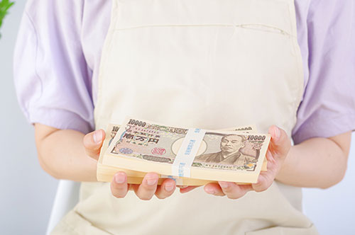 養育費を一括払いで受けたときの税金は？ 贈与税などとの関係と対策