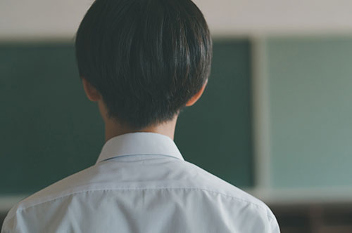 親の監督責任とは？ 子どもが何歳まで親は責任を負うのか？