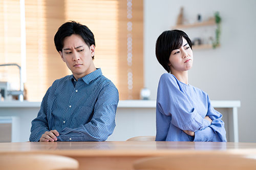 離婚時の不動産の名義変更はどのように行う？ 住宅ローンは？