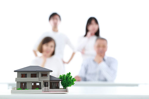 遺産放棄と相続放棄の違い｜どちらを選択すべきか、ケース別に解説