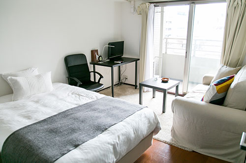 違法民泊を運営した場合の罰則とは？ 正しく運営するための注意点