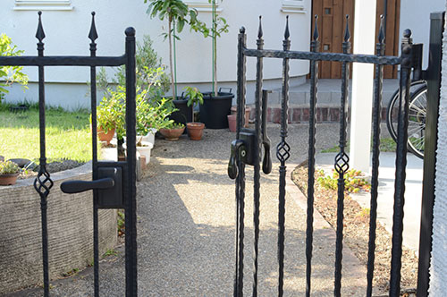 不法侵入になるのはどこから？ 「住居侵入罪」について解説