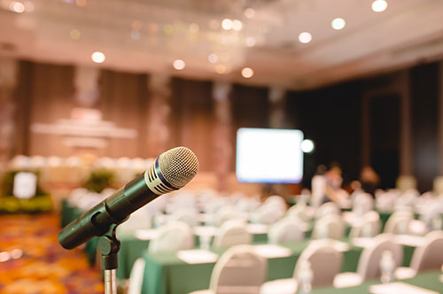 定時株主総会はいつまでに開催すればいい？ 日程決定や必要な準備