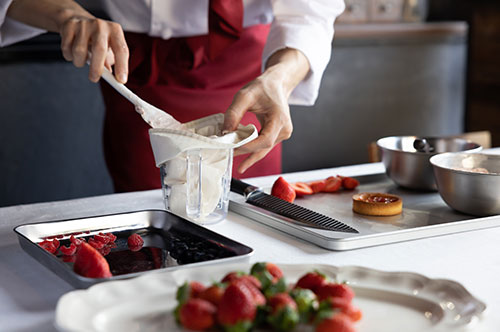 パティシエは残業代を請求できる？ 未払い残業代を請求する方法を解説