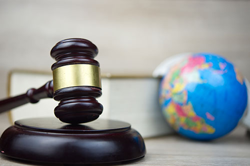 反スパイ法とは？ 日本に存在する類似の法律で逮捕される可能性はある？