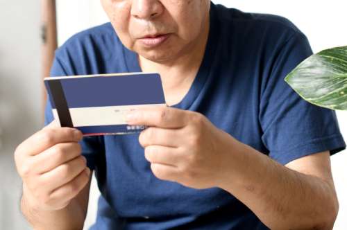 退職後に給料が未払い！ 在職中の分も含めて請求する方法