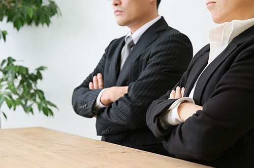 給与未払いで刑事告訴されそうな場合は？ 対象となる賃金や対処方法を解説