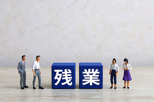 雇用契約書に残業代の記載がない！ 会社に対して残業代請求は可...