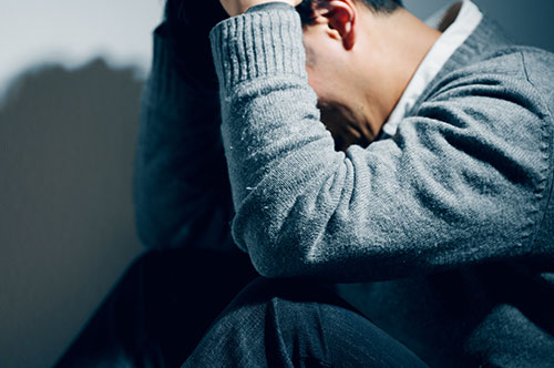 捕まるかもしれないと不安なときはどうする？ 対処法やNG行動を解説