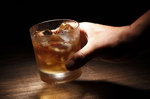 東京都ぼったくり条例違反とは？ 迷惑防止条例との違いと刑罰内容