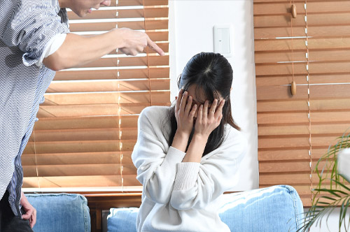 命令口調がひどい旦那（夫）と離婚することはできる？