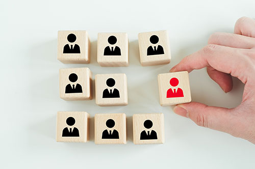 服務規律違反の従業員にはどう対処すればよい？ 弁護士が解説