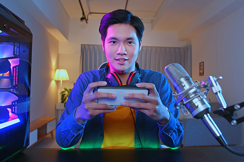 ゲーム配信が原因で逮捕される場合｜摘発されたあとの流れ