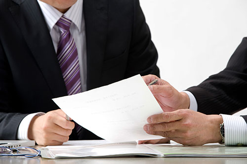 労基法の管理監督者とは？ 定義や判断基準、就業規則の変更を解説