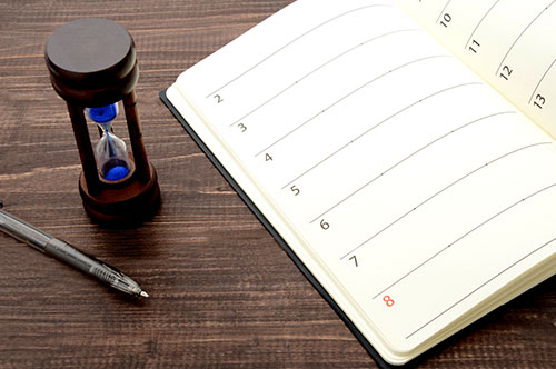 遺産相続でまずやることは？ 手続きの種類や流れを解説