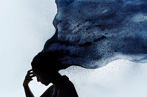 うつ病だった従業員を配置転換させるのは義務？ 適切な対応と注意点